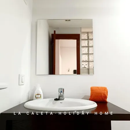 La Caleta Homes * Castillo del Romeral